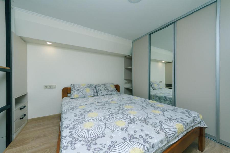Apartments Smarthause Kiev Eksteriør billede